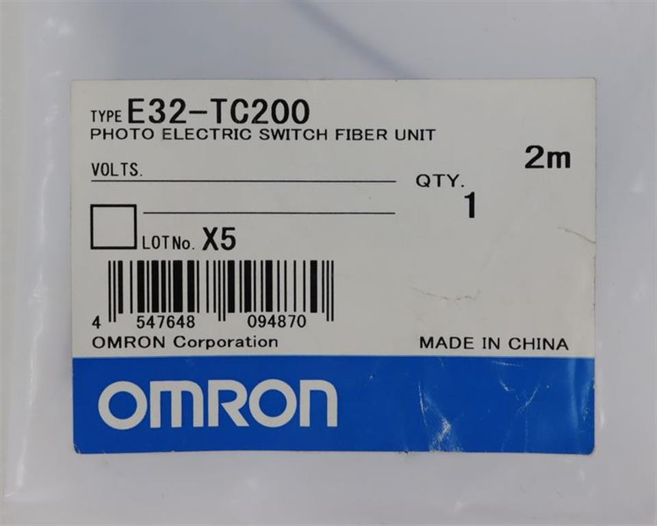 omron-e32-tc200-photo-electric-switch-fiber-unit-2m-unused-und-ovp-68529-2.jpg