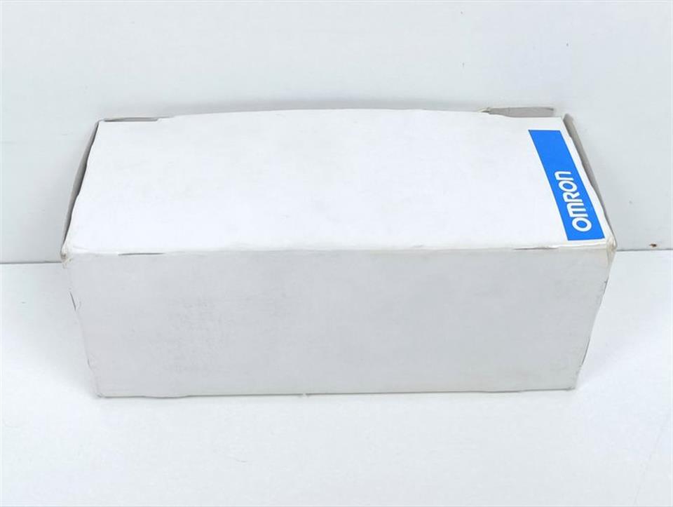 omron-e5cn-r2mtd-500-temperature-controller-multi-range-24v-unused-und-ovp-69230-2.jpg
