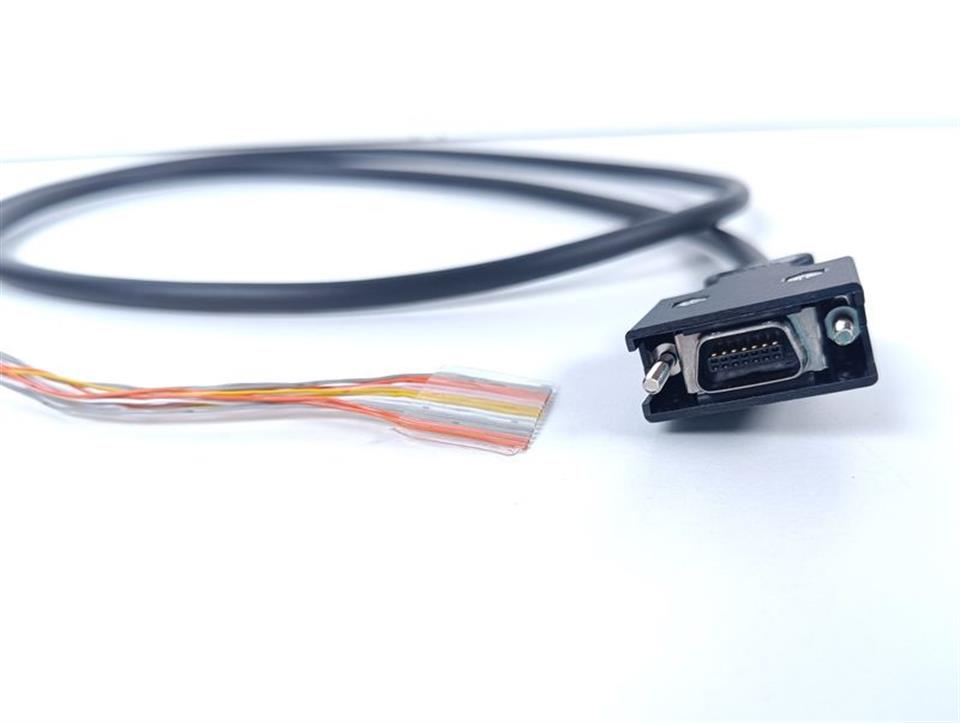 OMRON Junma series control cable JZSP-CHI003-01 1 Meter UNUSED & OVP