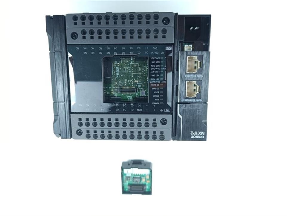 omron-plc-sps-controller-nx1p2-9024dt1-ver-118-unused-80554-4.jpg