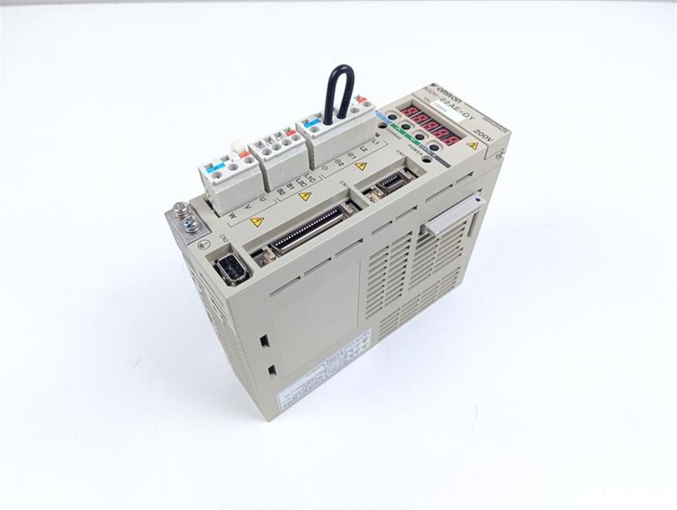 omron-servopack-sgdh-02ae-oy-02kw-sgdh-02ae-0y-servo-drive-neuwertig-ovp-82019-4.jpg