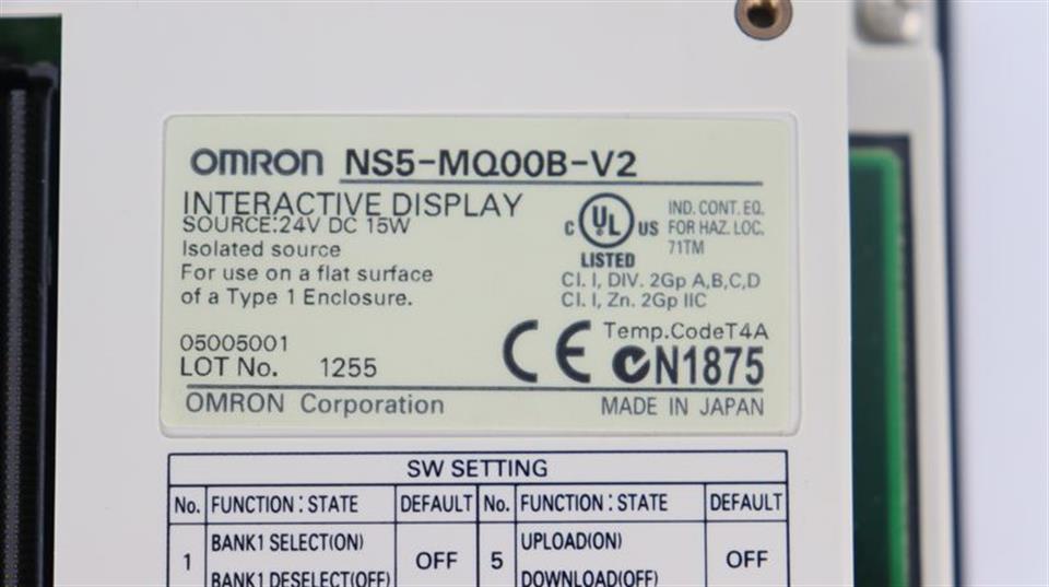 Omron Touch Panel NS5-MQ00B-V2 Interactive Display NEUWERTIG TESTED