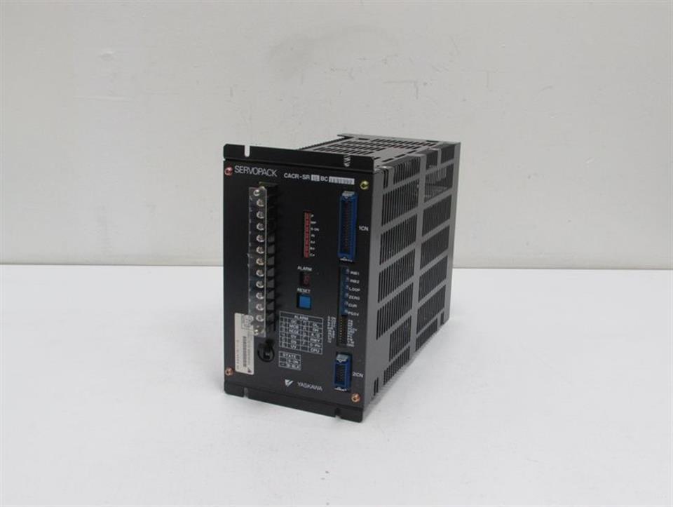 omron-yaskawa-cacr-sr15bc1ksy392-servopack-verstaerker-unused-ovp-73346-2.jpg