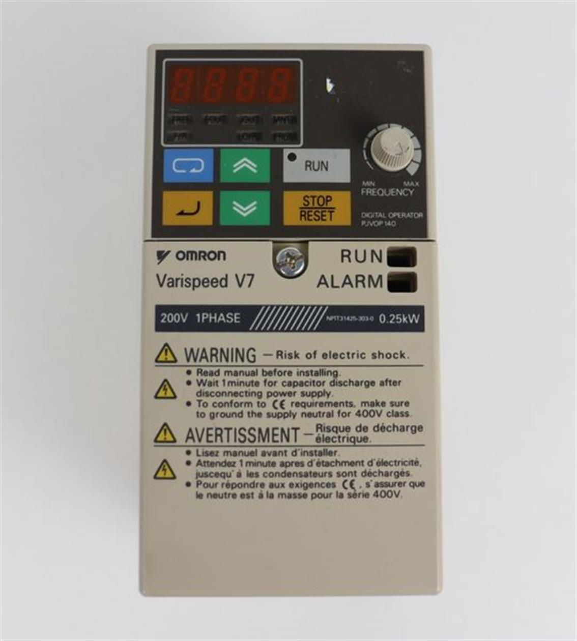 Omron Yaskawa CIMR-V7AZB0P2 0,25kw 230V TESTED & TOP ZUSTAND