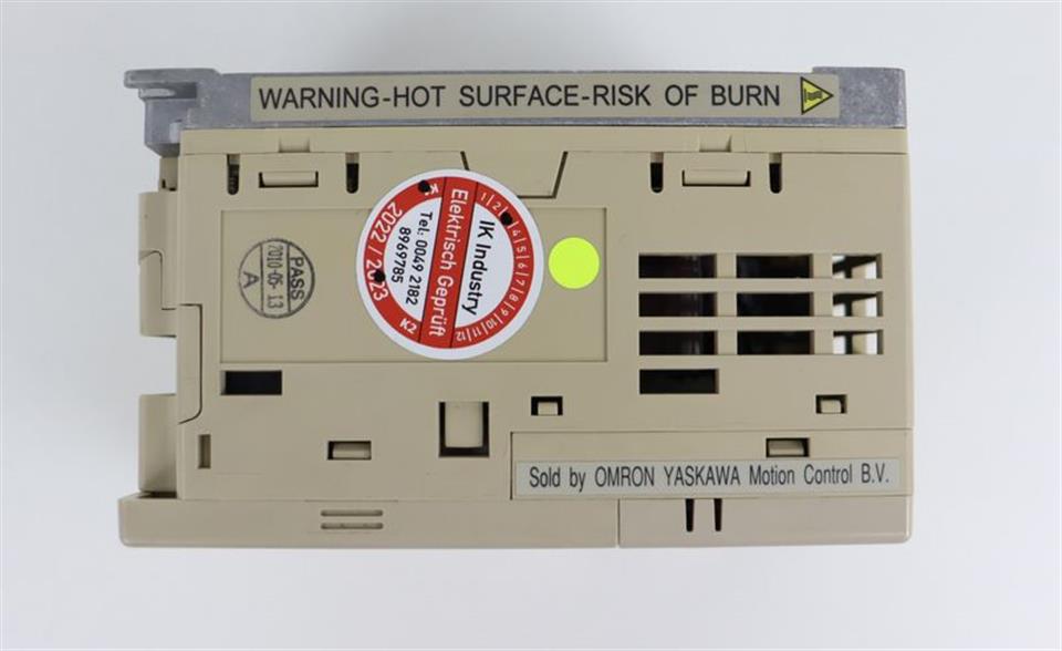 Omron Yaskawa CIMR-V7AZB0P2 0,25kw 230V TESTED & TOP ZUSTAND