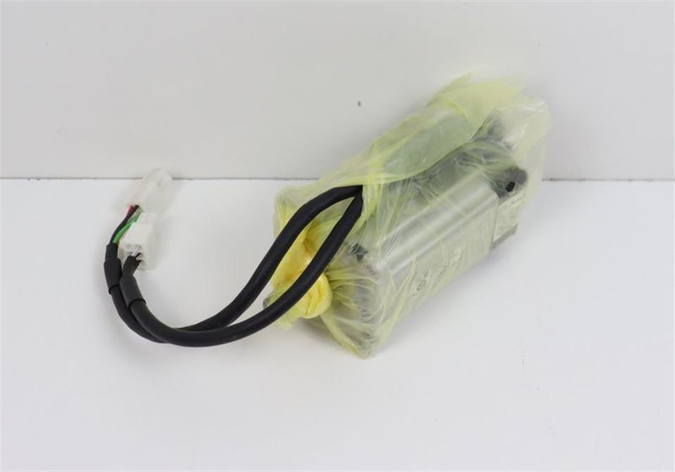 Omron Yaskawa R88M-G40030H-S2 AC Servo Motor Servomotor UNUSED & OVP