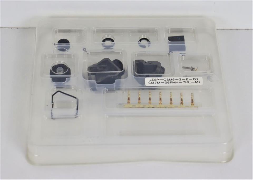 Omron Yaskawa Stromstecker JZSP-CSM9-2-E-G1 UNUSED & OVP