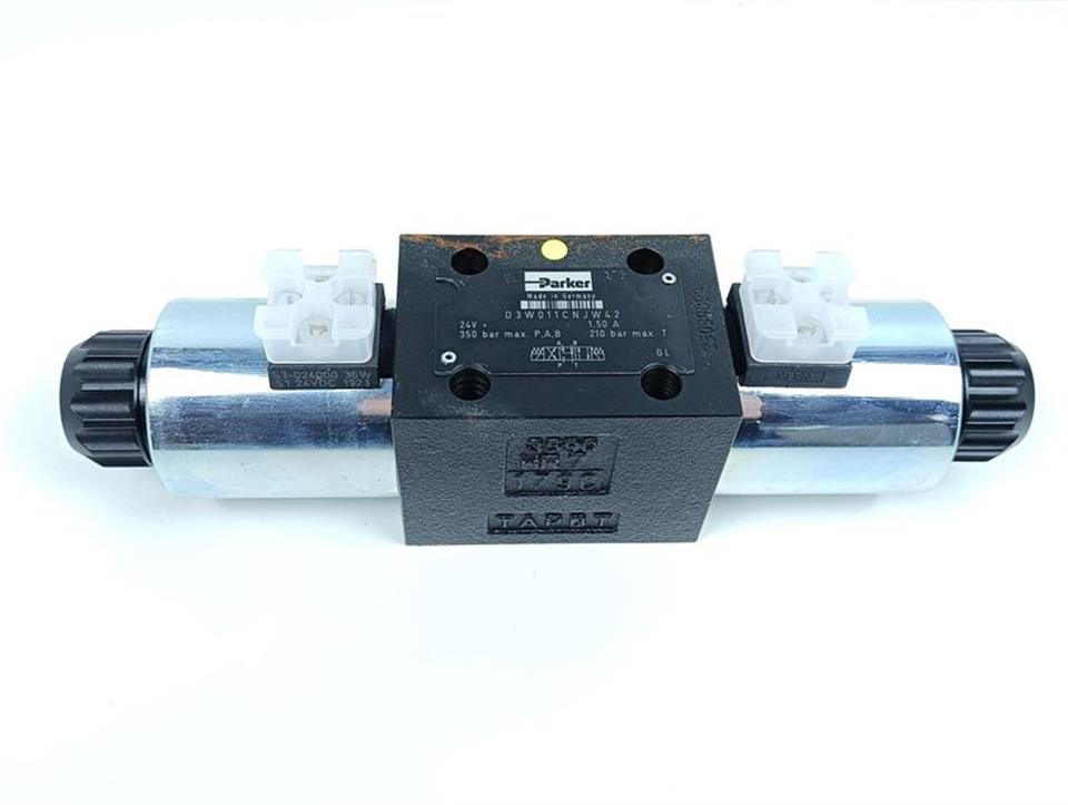 parker-wegeventil-d3w011cnjw42-top-zustand-64920-2.jpg