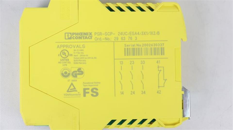 PHOENIX CONTACT PSR-SCP-24UC/ESA4/3X1/1X2/B Safety Relay OrdNr 2963763 TESTED
