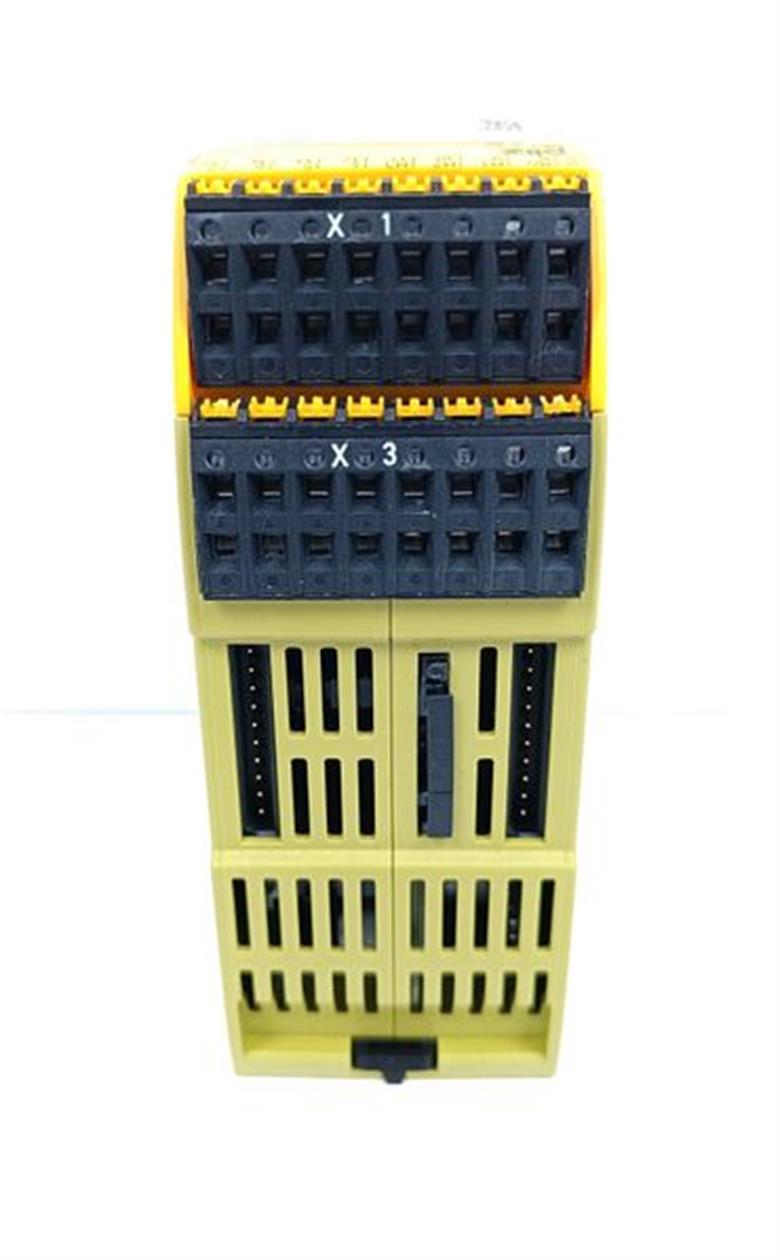 Pilz PNOZ m B0 Steuerungssystem Ident No.772100 Version 2.0 TESTED & TOP ZUSTAND