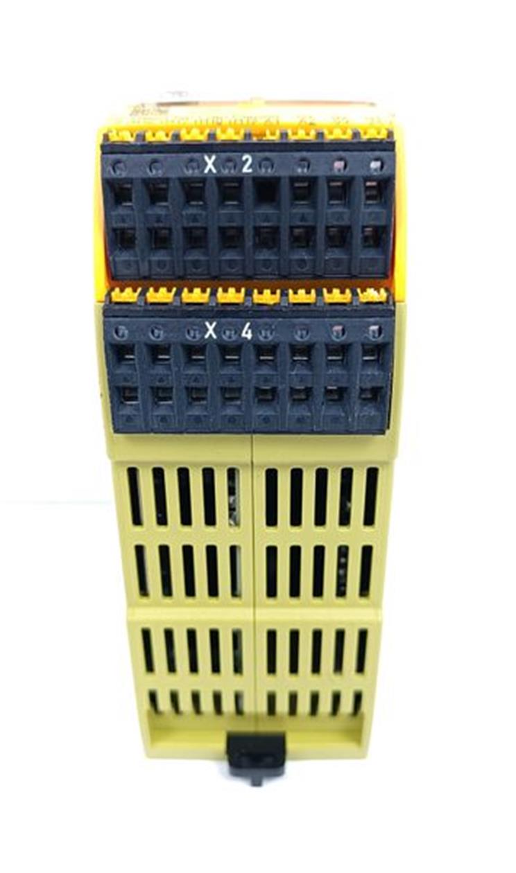 Pilz PNOZ m B0 Steuerungssystem Ident No.772100 Version 2.0 TESTED & TOP ZUSTAND