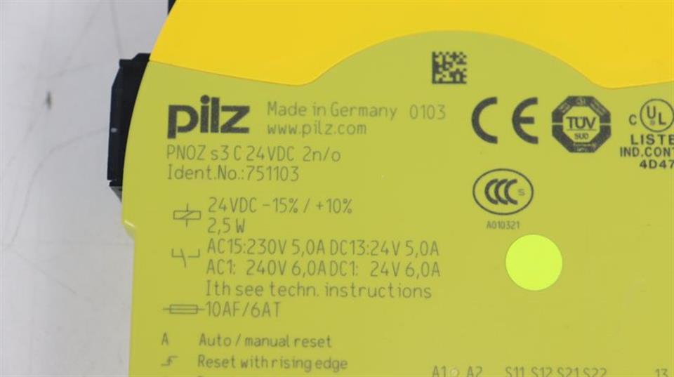 pilz-pnoz-s3c-24vdc-2no-id-no-751103-tested-top-zustand-61075-3.jpg