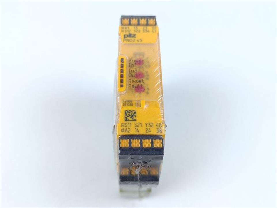pilz-pnoz-s5-c-24vdc-2no-2no-t-identno-751105-unused-und-ovp-und-sealed-65104-3.jpg