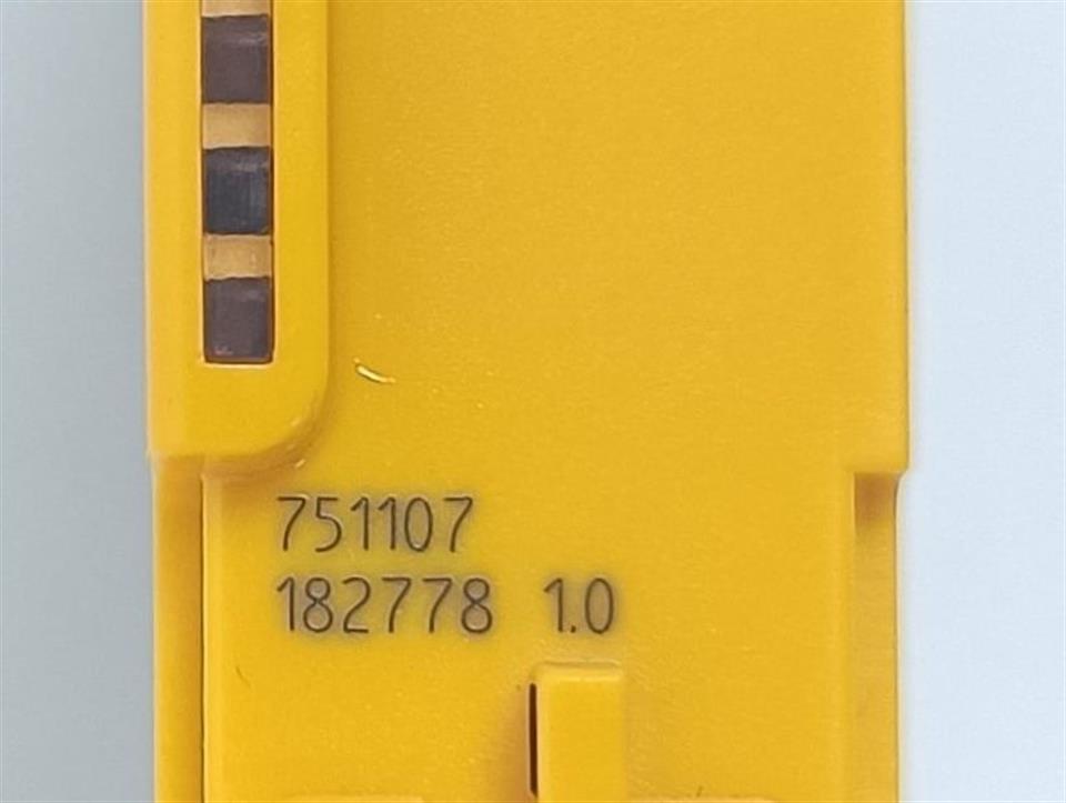 pilz-pnoz-s7-c-24vdc-4no-1nc-identno-751107-version-10-tested-und-top-zustand-71033-4.jpg