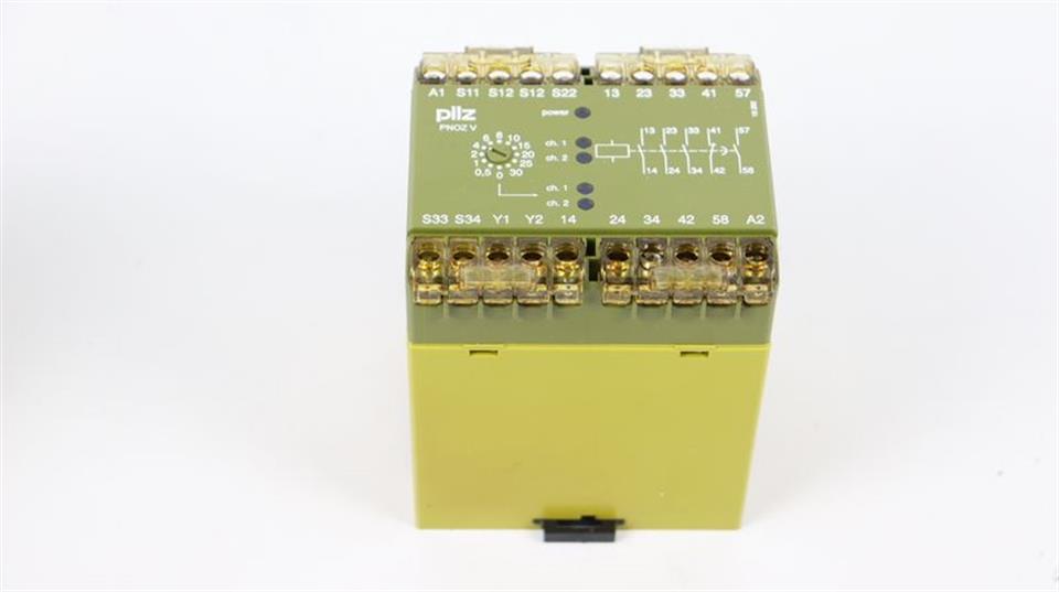 pilz-pnoz-v-30s-1sz1oe-id-no-474790-top-zustand-tested-57685-2.jpg