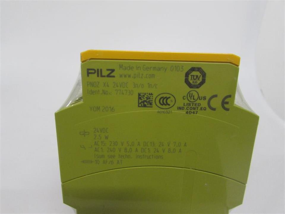 pilz-pnoz-x4-24vdc-3no-1nc-id-no-774730-unused-ovp-68651-3.jpg