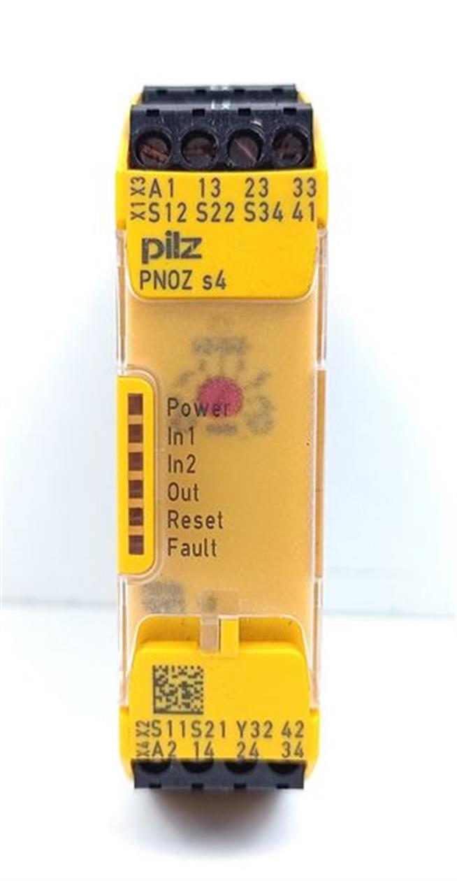 pnoz-s4-24vdc-3no-1nc-identno-750104-version-10-tested-und-top-zustand-61783-3.jpg