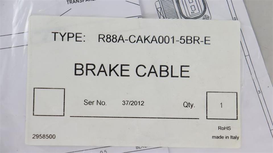 power-cable-kabel-r88a-caka001-5br-e-encoder-cable-unused-ovp-sealed-60116-3.jpg