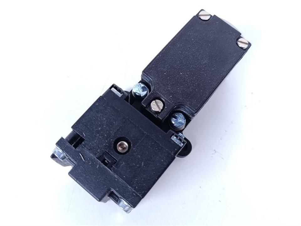 Schmersal TZGP03 UNUSED & OVP