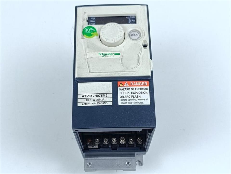 schneider-altivar-312-atv312h075m2-075-kw-1-hp-v-51-tested-top-zustand-83167-3.jpg
