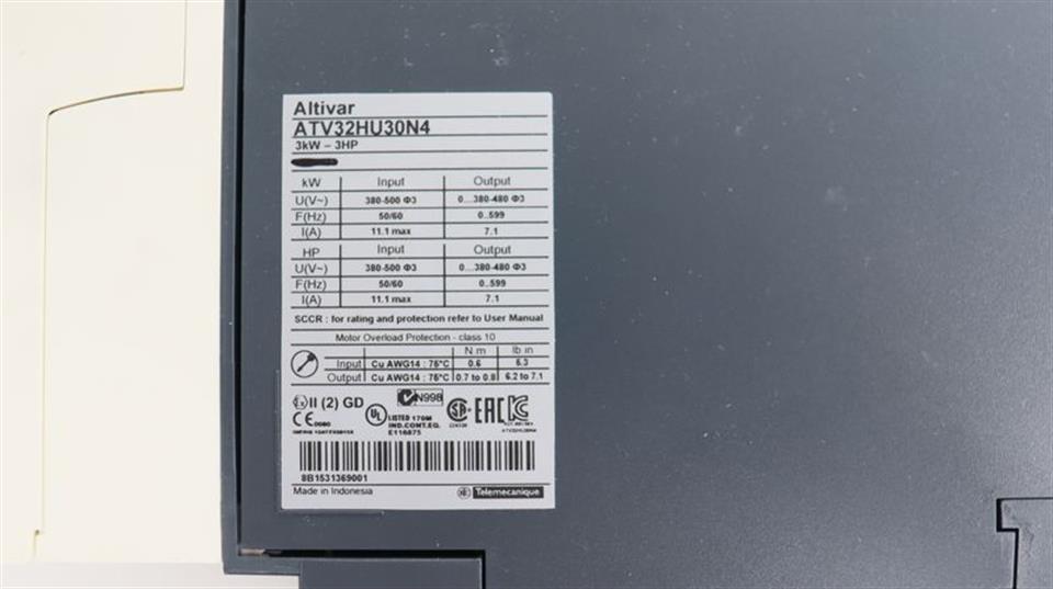 schneider-electric-altivar-atv32hu30n4-3kw-400v-ovp-neuwertig-tested-60351-7.jpg