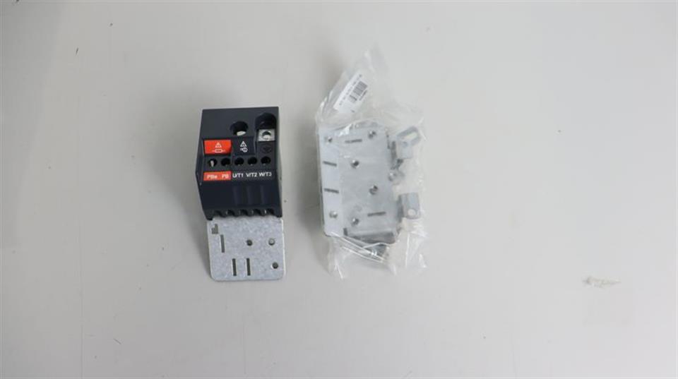 schneider-electric-altivar-atv32hu30n4-3kw-400v-ovp-neuwertig-tested-60351-8.jpg