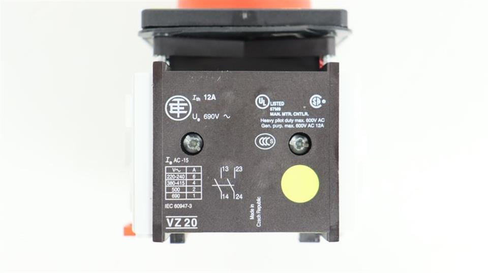 schneider-electric-iec-60947-3-vz-20-haupt-not-aus-schalter-top-zustand-60683-4.jpg