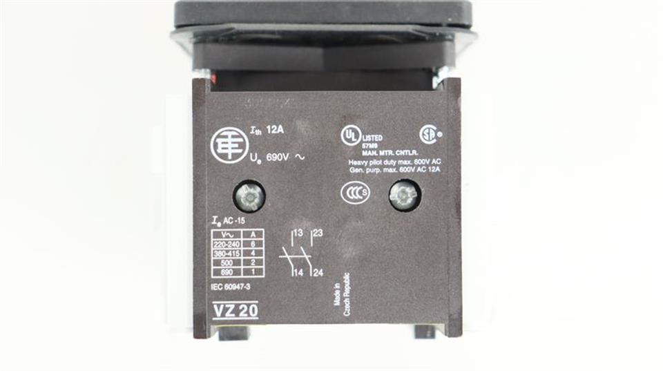 schneider-electric-iec-60947-3-vz-20-haupt-not-aus-schalter-top-zustand-60683-5.jpg