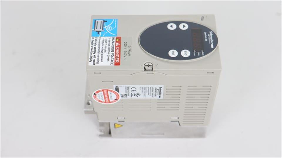Schneider Electric LXM05BD10M2 Lexium 05 240V 0.75kW TESTED TOP ZUSTAND