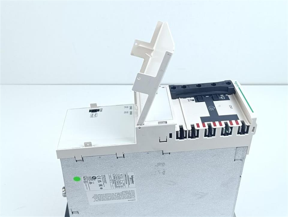schneider-electric-lxm62pd84a11000-servo-drive-lxm62pd84axxxxx-neuwertig-83106-4.jpg