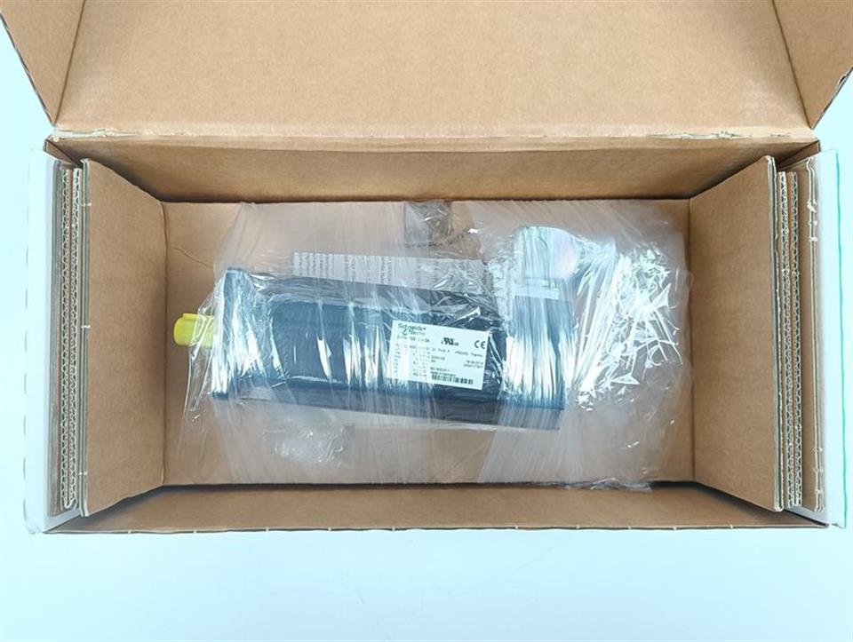 schneider-electric-servomotor-bmh0703t06a2a-unused-und-ovp-81639-3.jpg