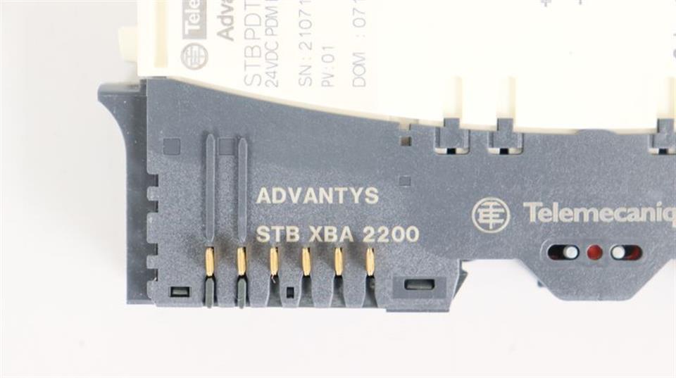 schneider-electric-stbpdt3105-24vdc-stb-xba-2200-pv01-rl04-top-zustand-60680-6.jpg