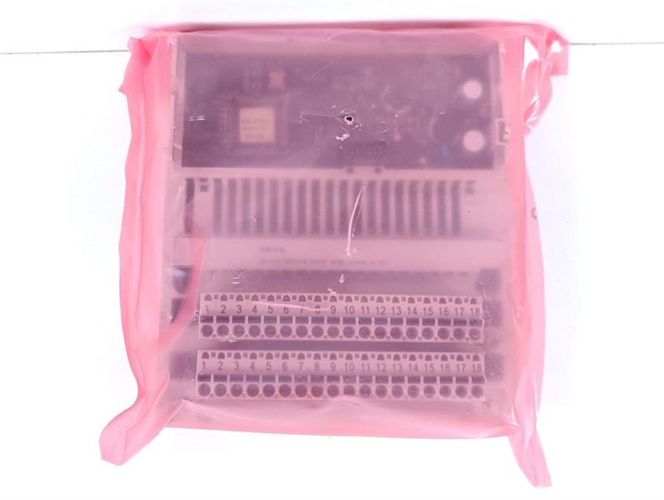 Schneider Electric TSX MOMENTUM 170AAI52040 I/O Base ohne Abdeckung TOP ZUSTAND