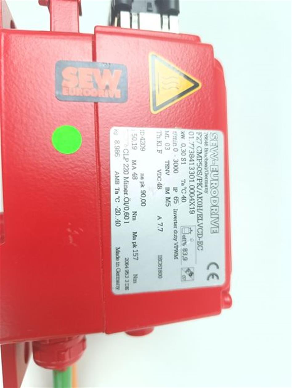 SEW Eurodrive F27 CMP50S/PK/AK0H/ELVCD-EC Servo-Kleinspannungsantrieb NEUWERTIG