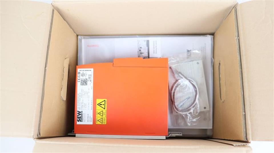 SEW EURODRIVE MC07B0008-5A3-4-00 0,75kW 400V + BW072-003 UNUSED & OVP