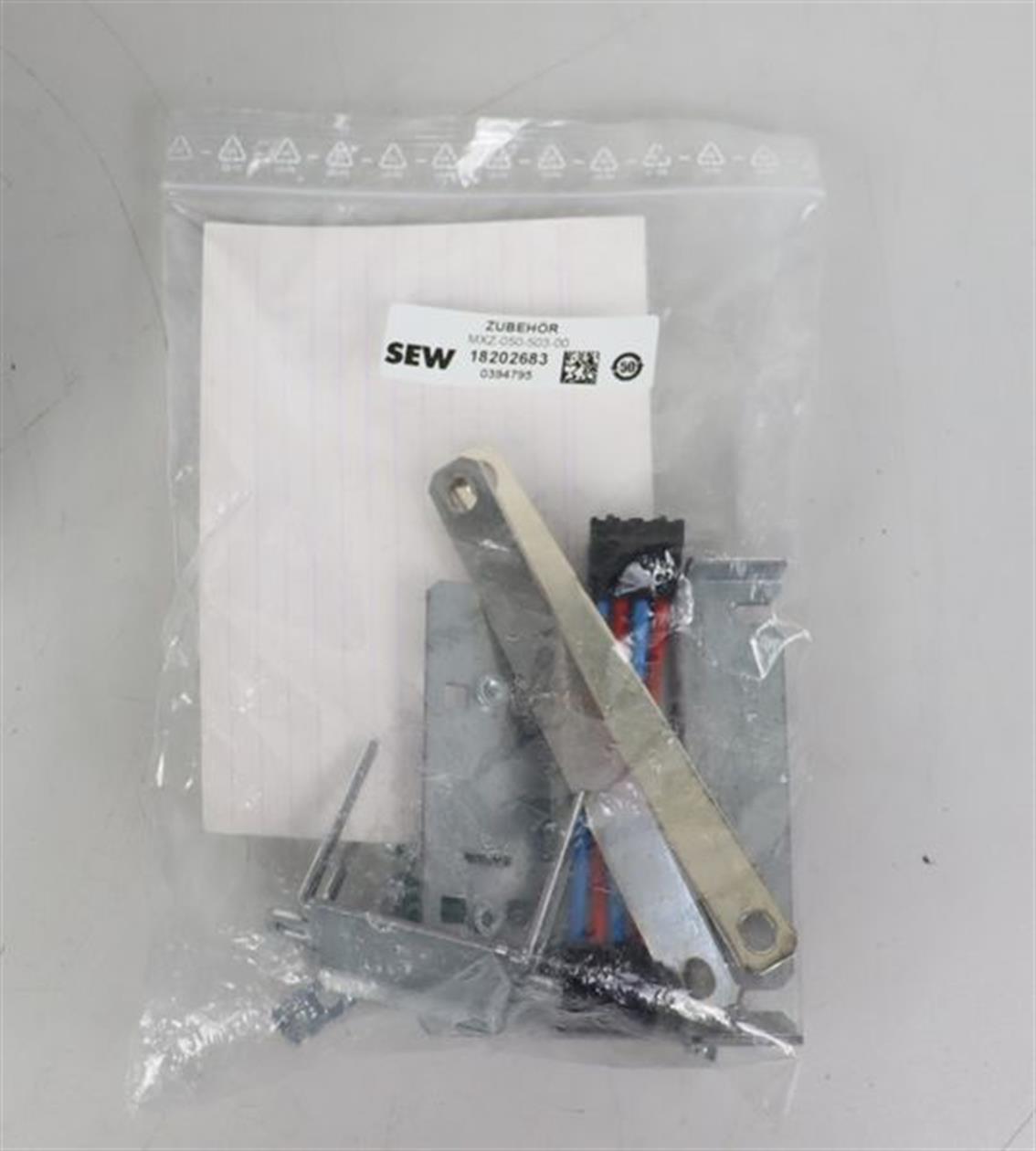 SEW Eurodrive MXZ80A-050-503-00 Entlademodul + Zubehör Set TOP ZUSTAND