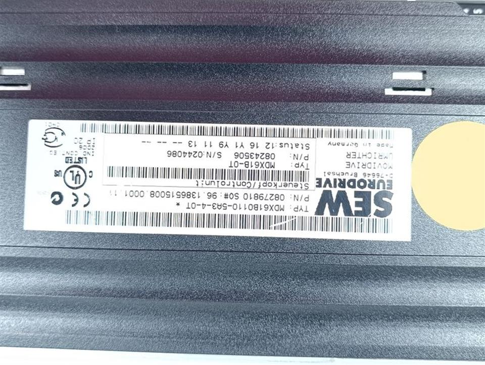 sew-eurodrive-umrichter-mdx61b0110-5a3-4-0t-controlunit-top-zustand-63764-3.jpg