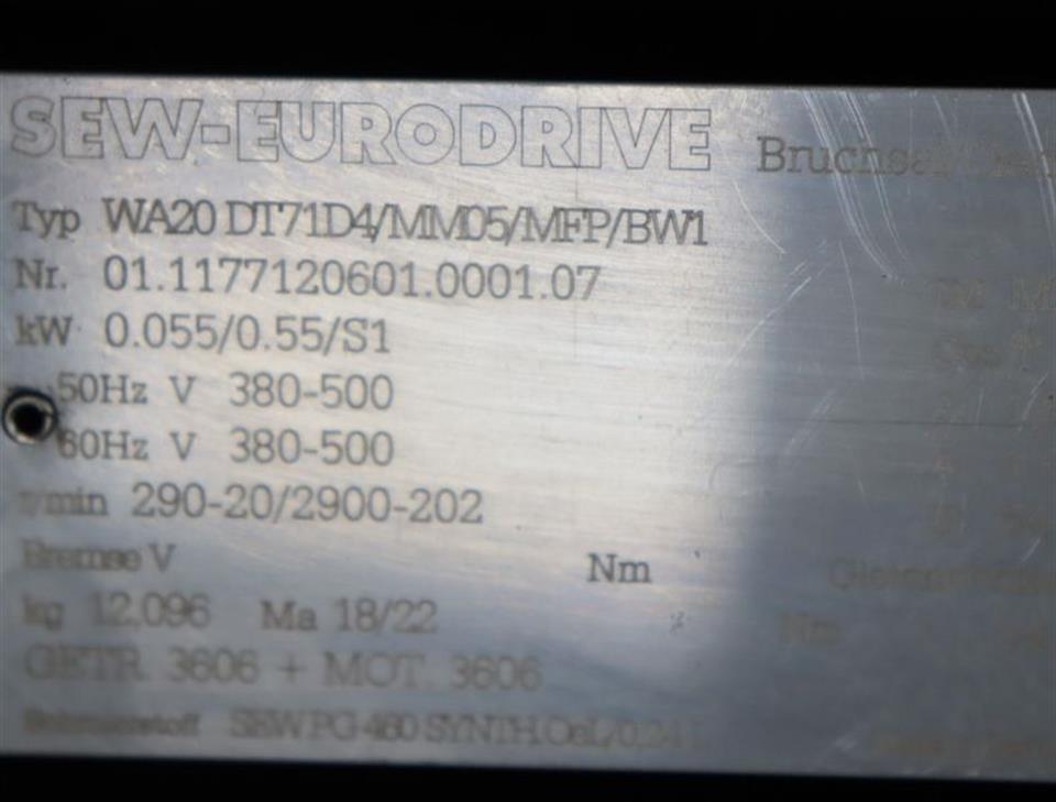sew-eurodrive-wa20-dt71d4mm05mfpbw1-servomotor-top-zustand-54914-3.jpg