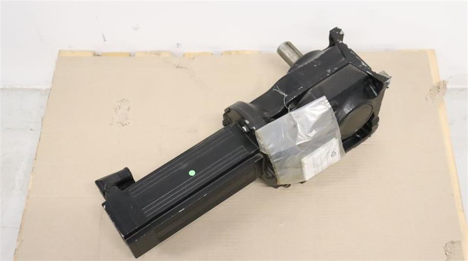 SEW Getriebe Servomotor K47 CMP63L/KY/RH1M/SM1 400V 7,1Nm UNUSED UNBENUTZT