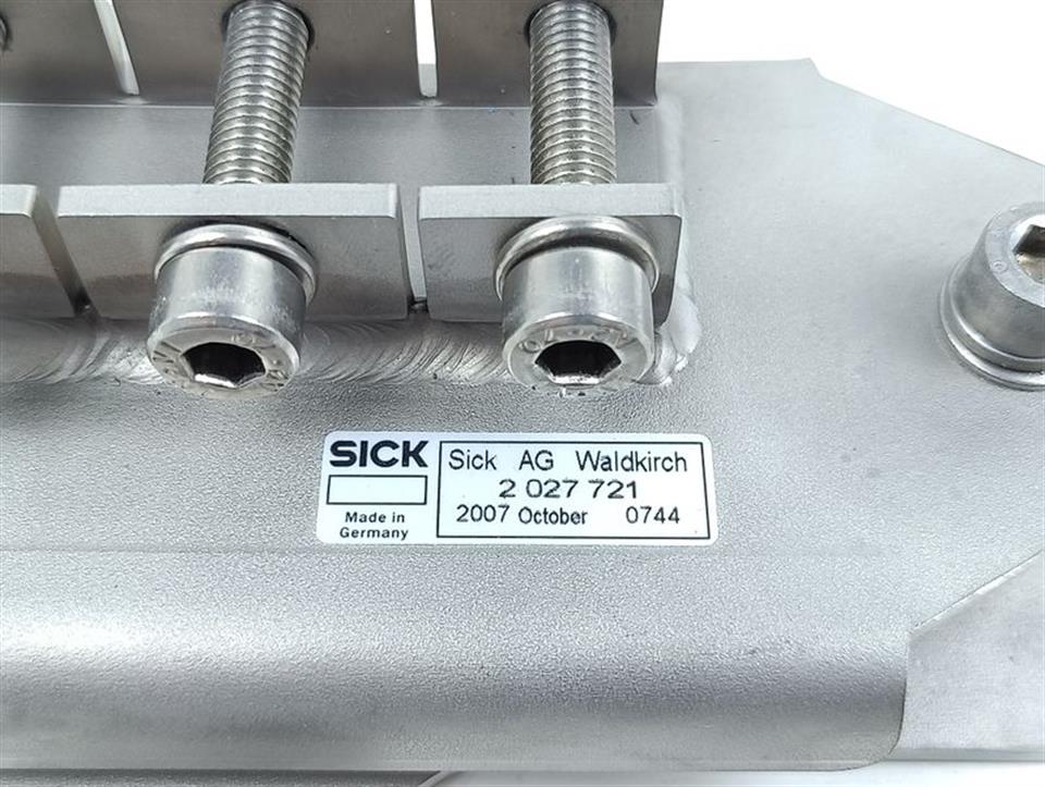 sick-2-027-721-ausrichpalterung-2027721-bef-ah-dme5-top-zustand-81043-3.jpg