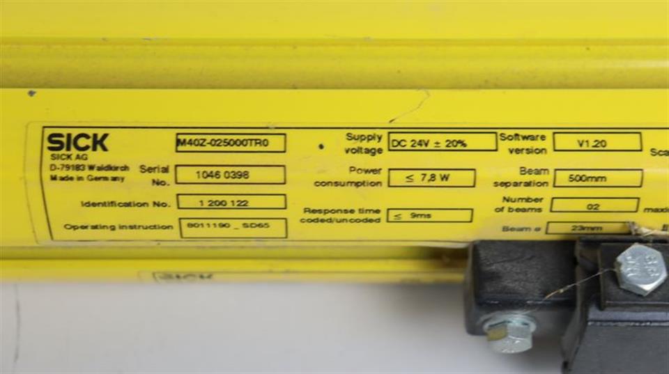 Sick M 4000 M40Z-025000TR0 STANDARD AP SICHERHEITS LICHTSCHRANKE TOP ZUSTAND