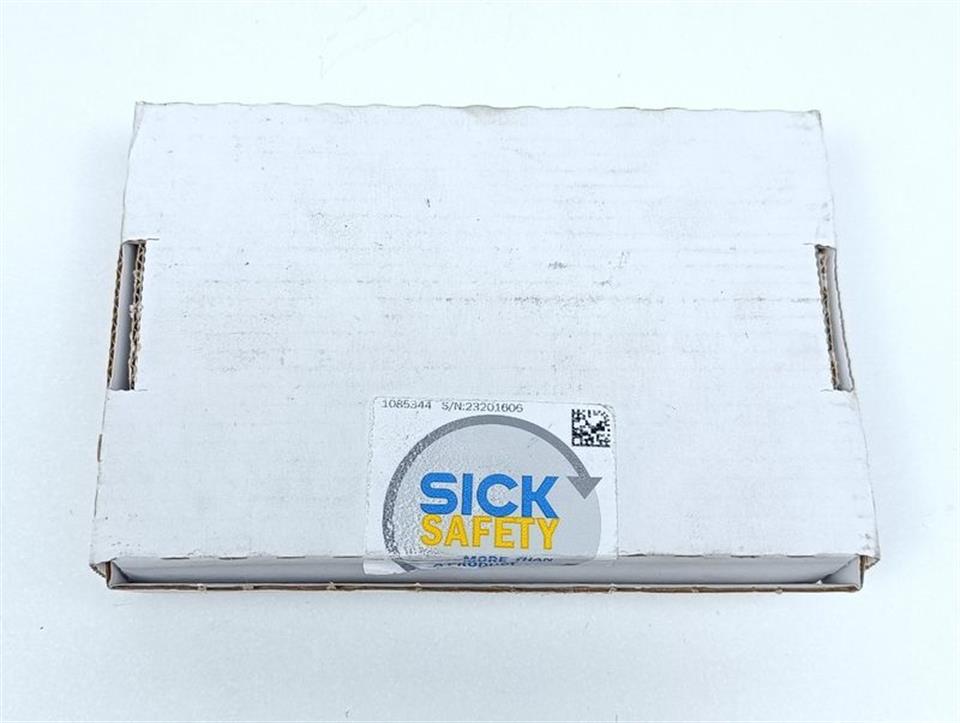 sick-safety-relay-rly3-ossd200-identno-1085344-tested-und-unused-und-ovp-64924-2.jpg
