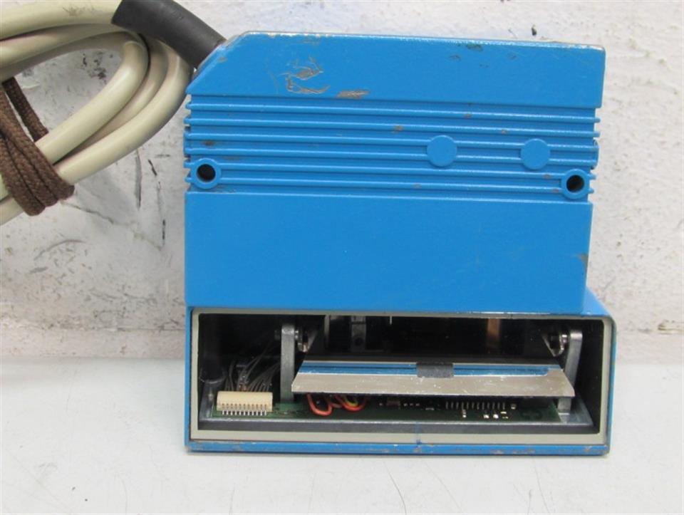 sick-strichcodescanner-laser-scanner-clv440-6010-1017984-74799-2.jpg