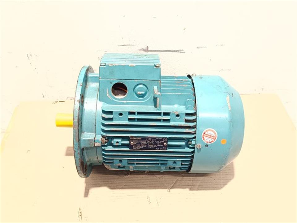siemens-1la7113-2aa11-niederspannungsmotor-46kw-3500min-tested-81108-2.jpg