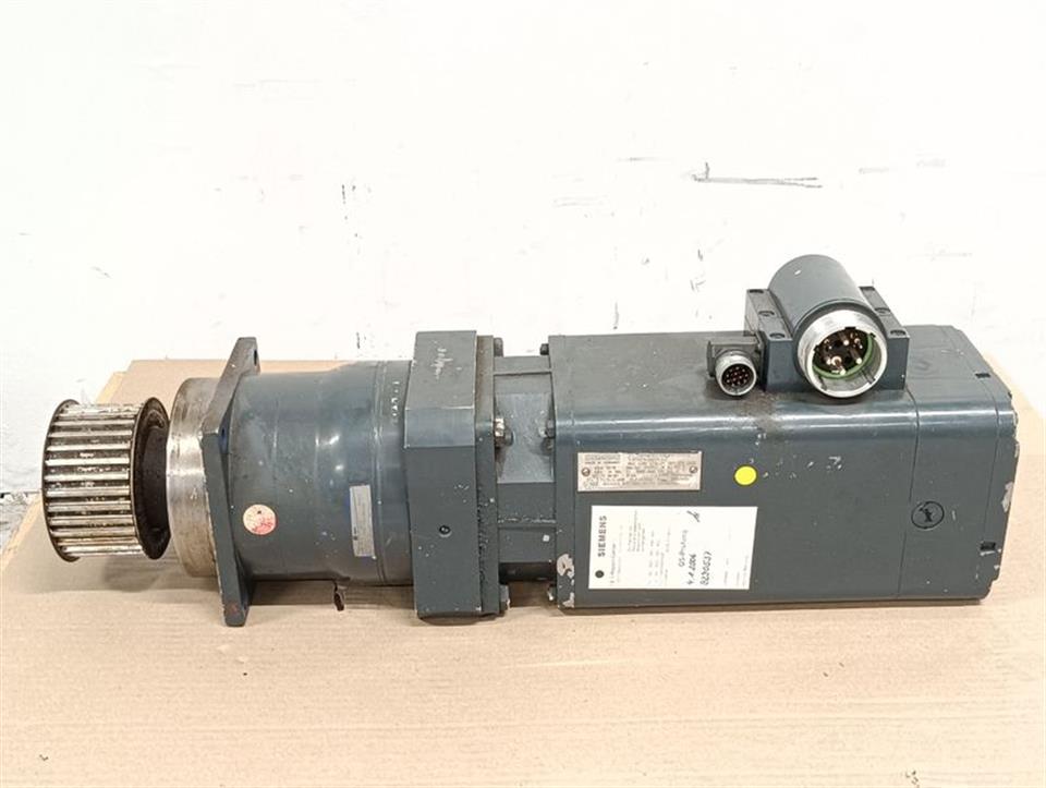 siemens-3permanent-magnet-servomotor-1ft5074-0af01-1-z-sr-140s-mf1-5-top-81727-2.jpg