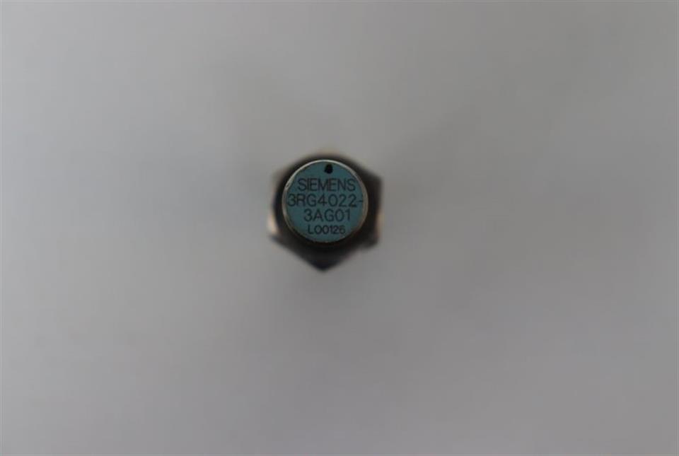 siemens-3rg4022-3ag01-l00126-55385-3.jpg
