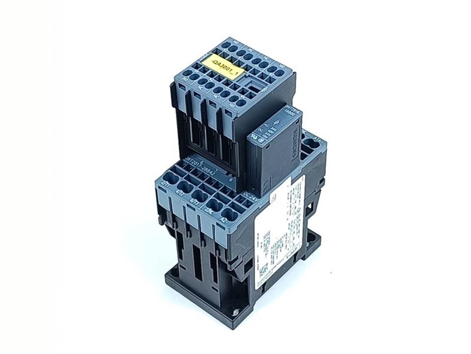 Siemens 3RT2017-2BB42 + 3RH2911-2XA22-0MA0 + 3RT2916-1BB00 TOPZUSTAND