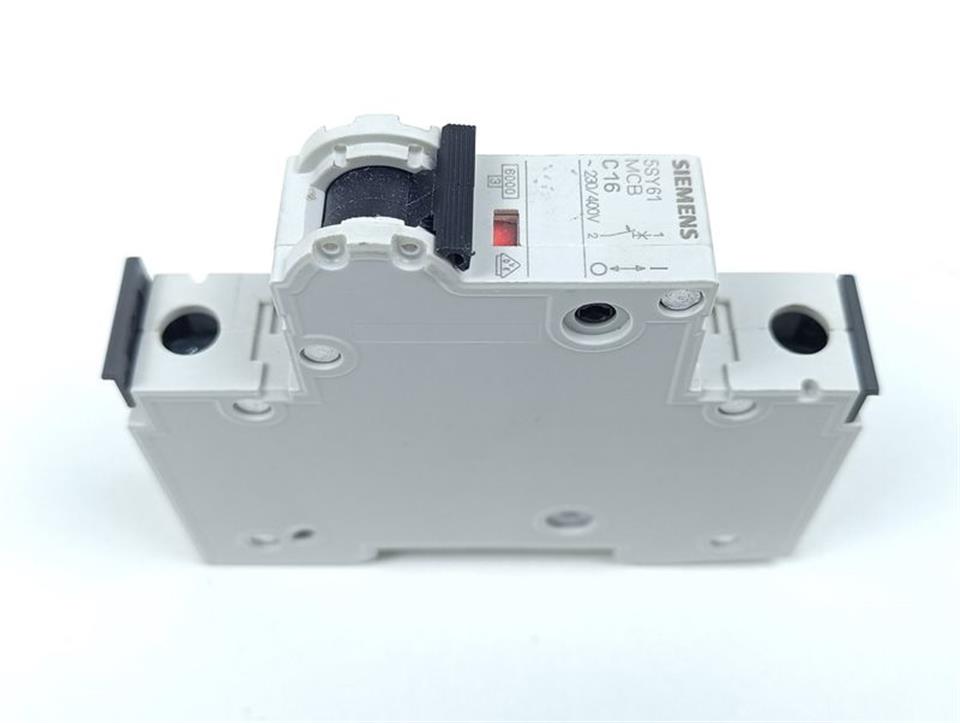 siemens-5sy61-mcb-c16-top-zustand-63647-2.jpg
