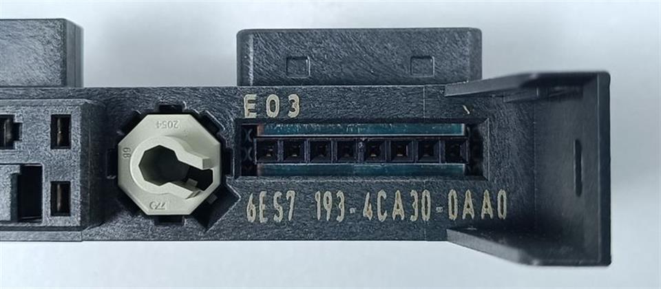 Siemens 6ES7 131-4BD01-0AA0 Modul + 6ES7 193-4CA30-0AA0 Sockel NEUWERTIG