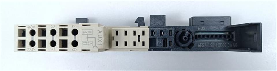 Siemens 6ES7 138-4CA01-0AA0 Modul + 6ES7 193-4CD30-0AA0 Sockel TOP ZUSTAND